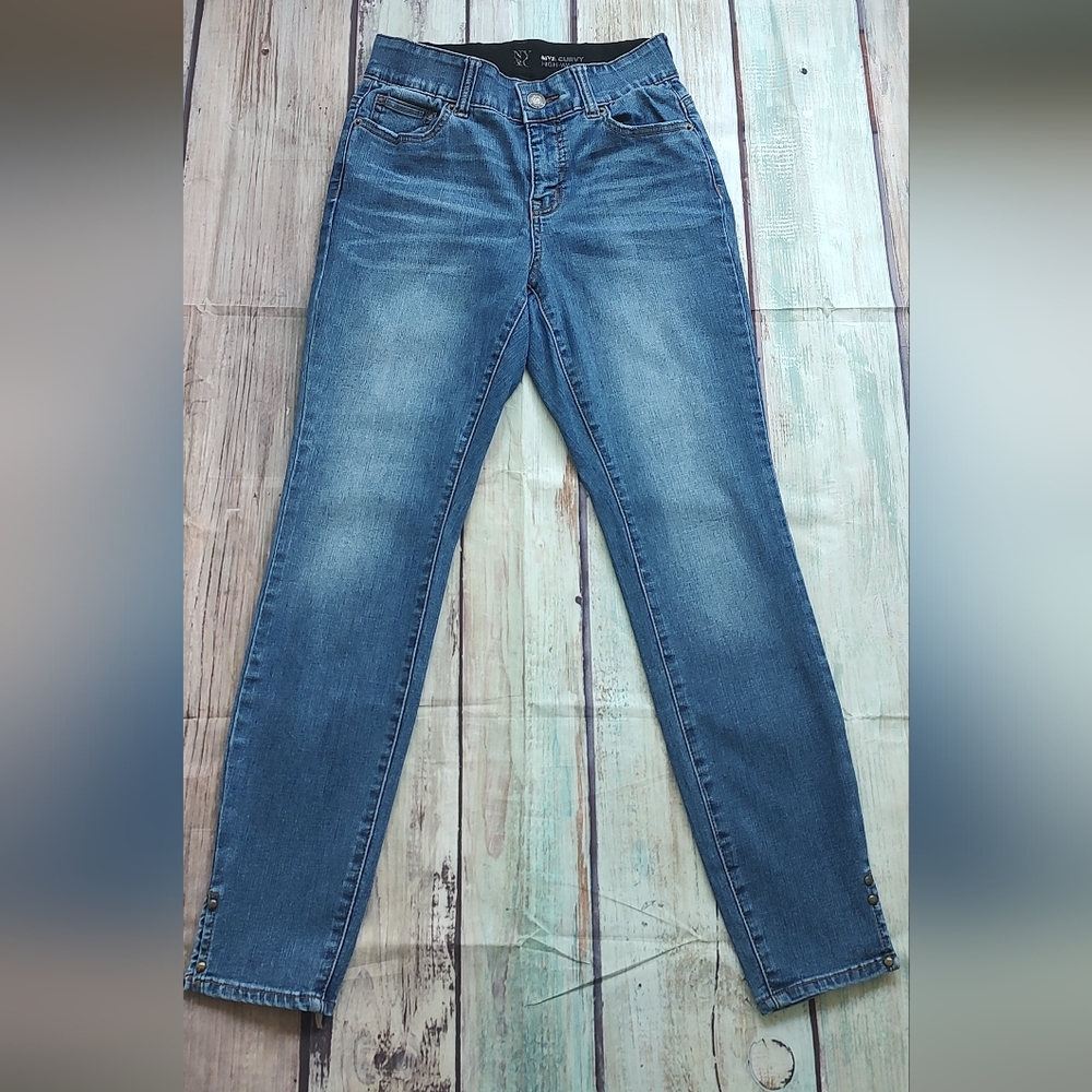 New York & Co Jeans Girls Denim Color Blue Size 6 Elastic Waist Skinny Open Leg